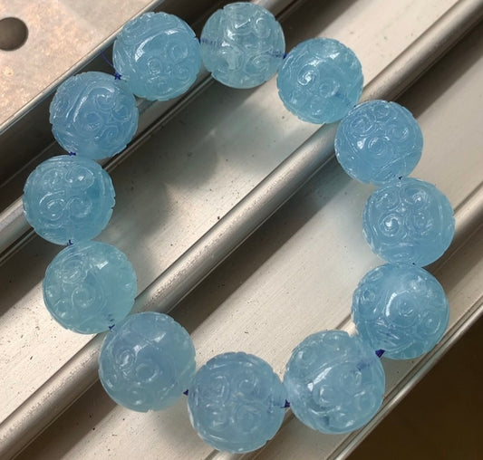 17mm Natural Aquamarine Carved beaded bracelet