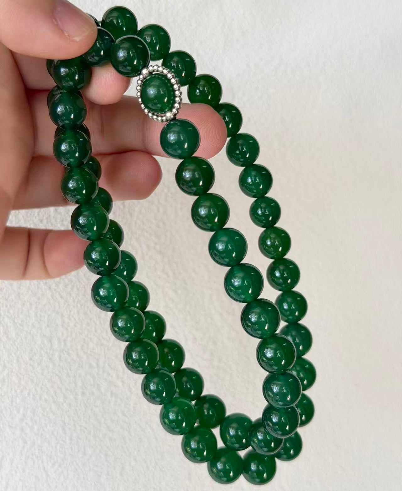Green agate beaded bracelet