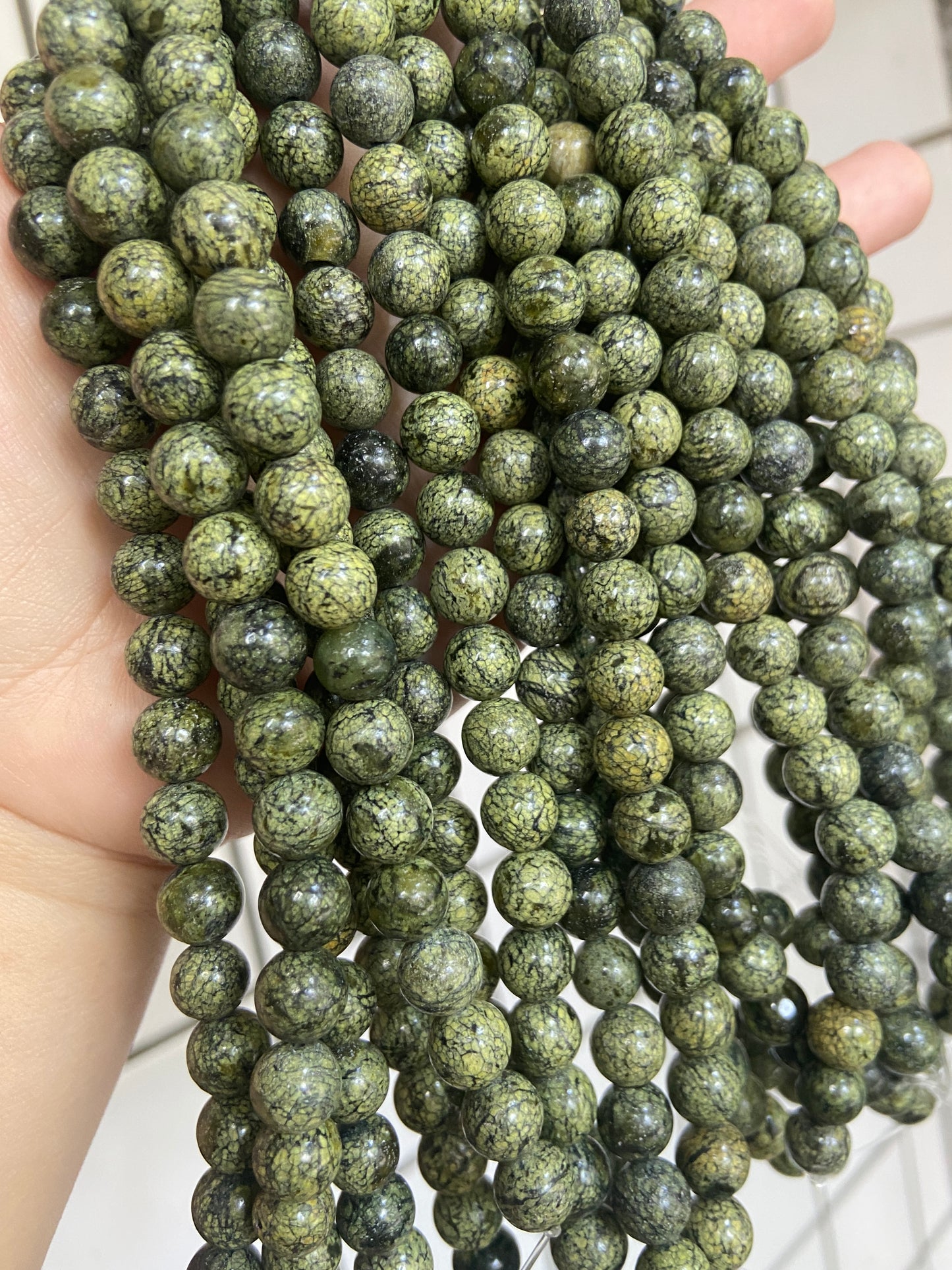 Natural Russian Serpentine Gemstone Loose Beads 8mm , Round Green Serpentine Beads, 15 inches Full Strand