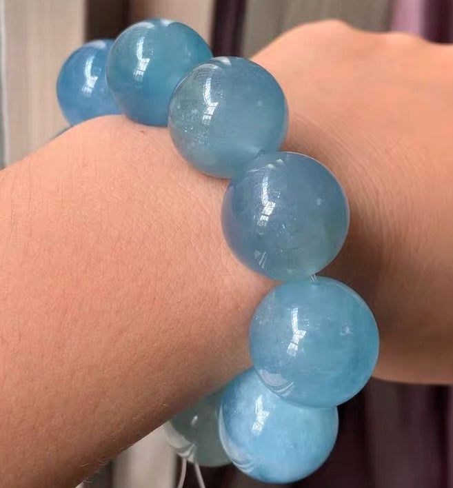 20mm Natural Round Aquamarine beaded bracelet