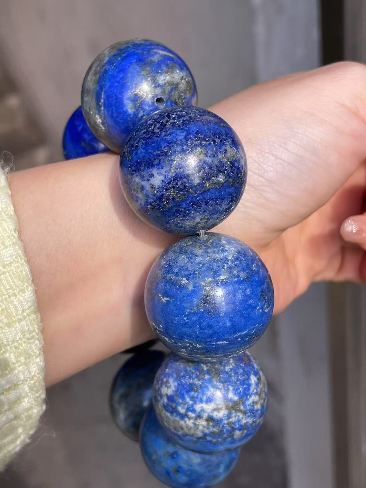 28mm Natural Lapis Lazuli beaded bracelet