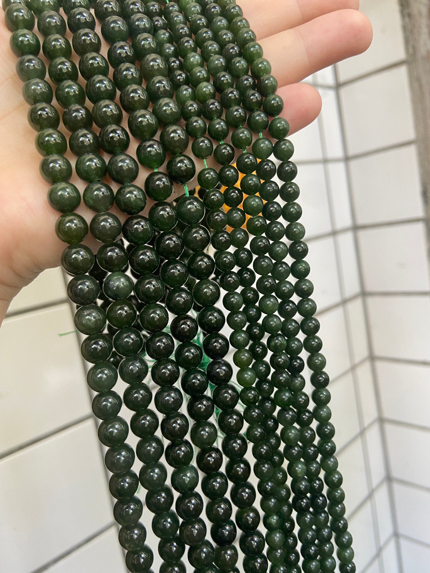 Natural Genuine Canada Green Jade Round Beads,6mm 8mm 10mm Natural and Smooth Round Beads,15 one Full Strand