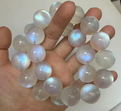 20mm Natural Blue Flashlight white moonstone beads bracelet