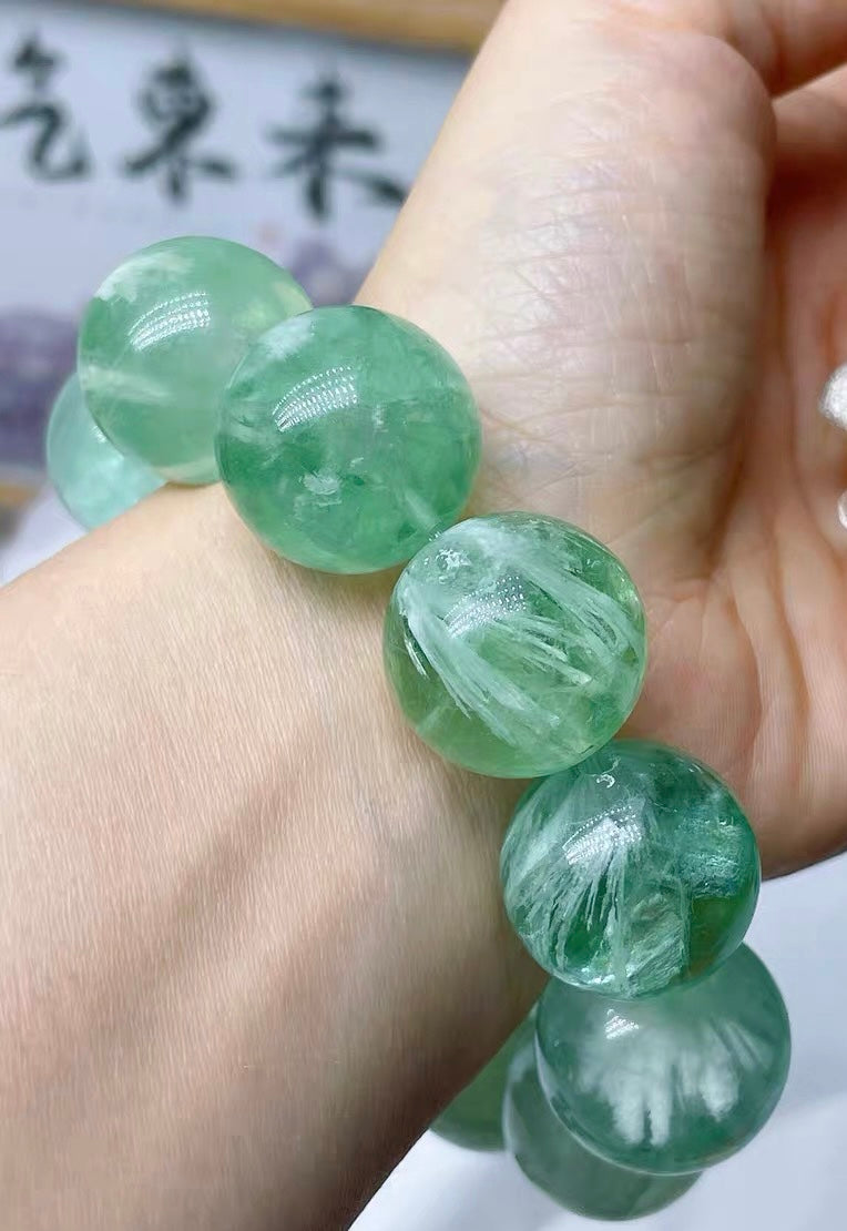 Natural Feathers Green fluorite beads bracelet 19.5mm