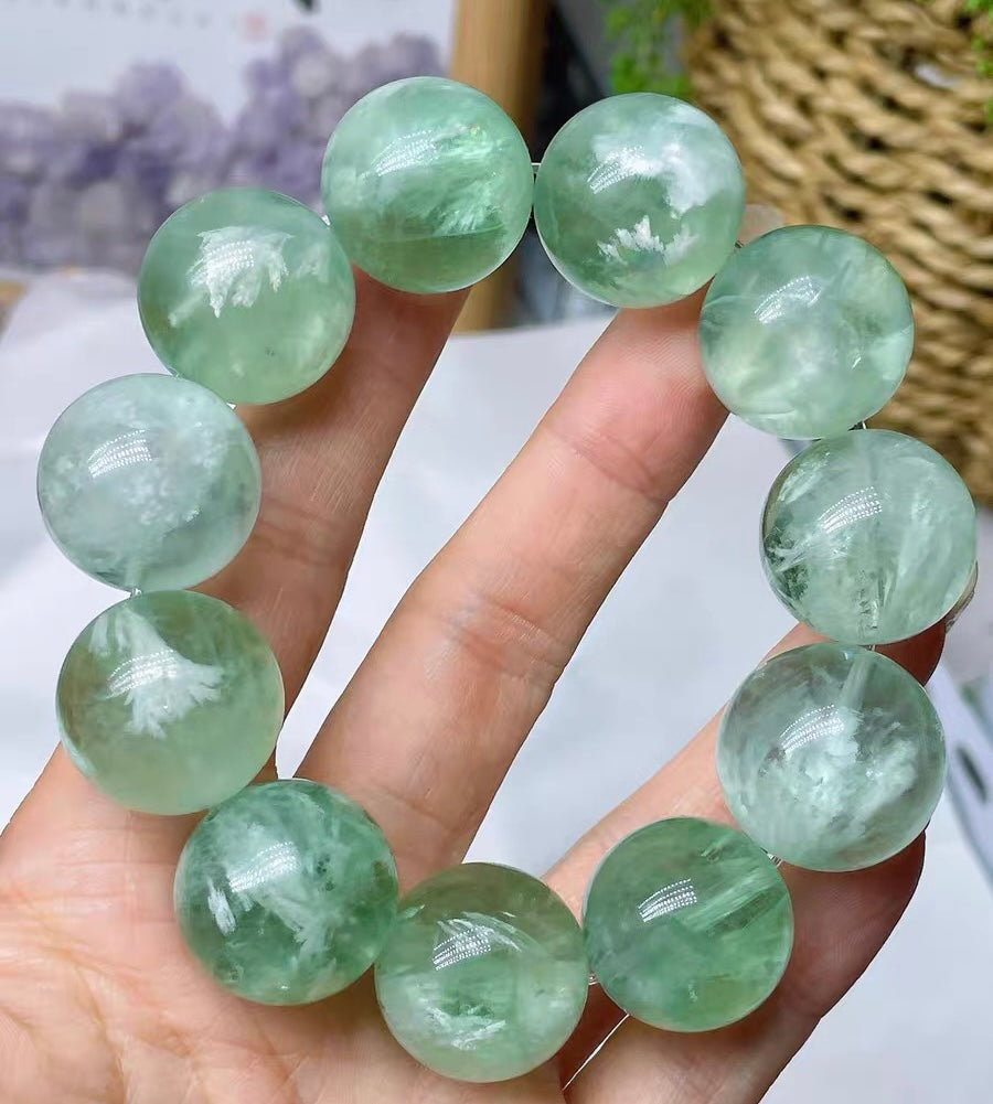 Natural Feathers Green fluorite beads bracelet 19.5mm