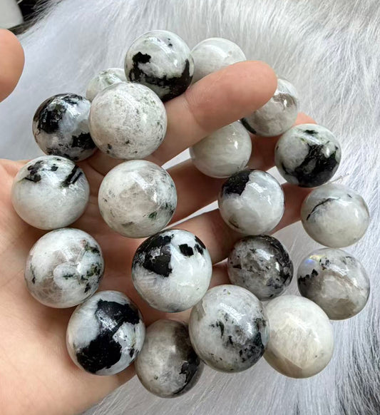 20mm Natural Black Inclusion Blue Flashlight moonstone beaded bracelet